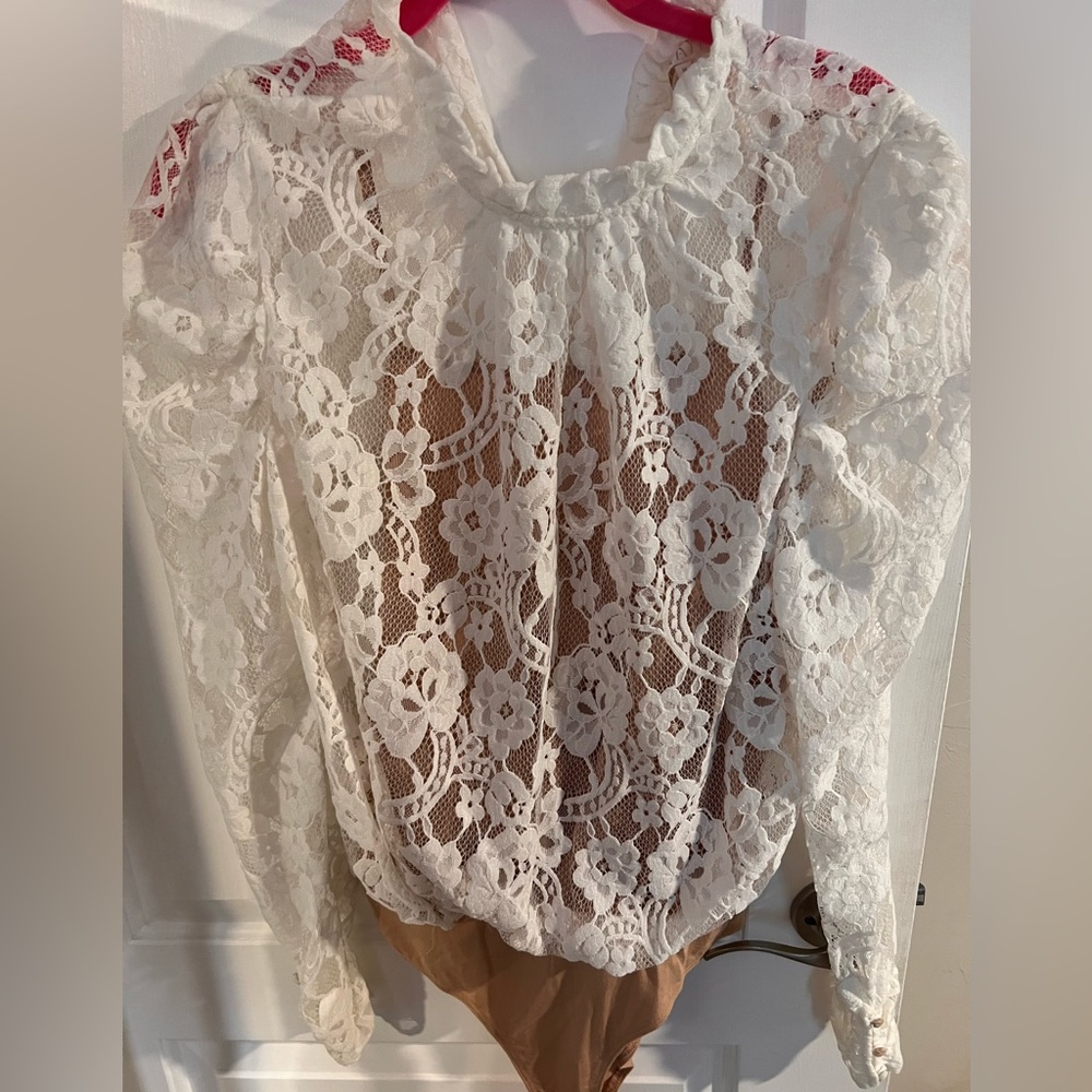 WAYF Emma Puff Bodysuit